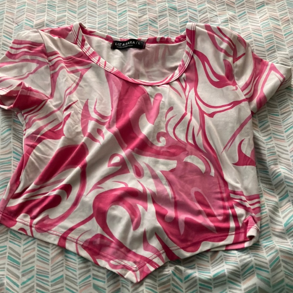 Pink and white swirled crop top